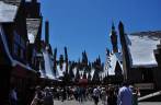 A vila nevada do Harry Potter, no parque da Universal, em Orlando, na Flórida - Estados Unidos